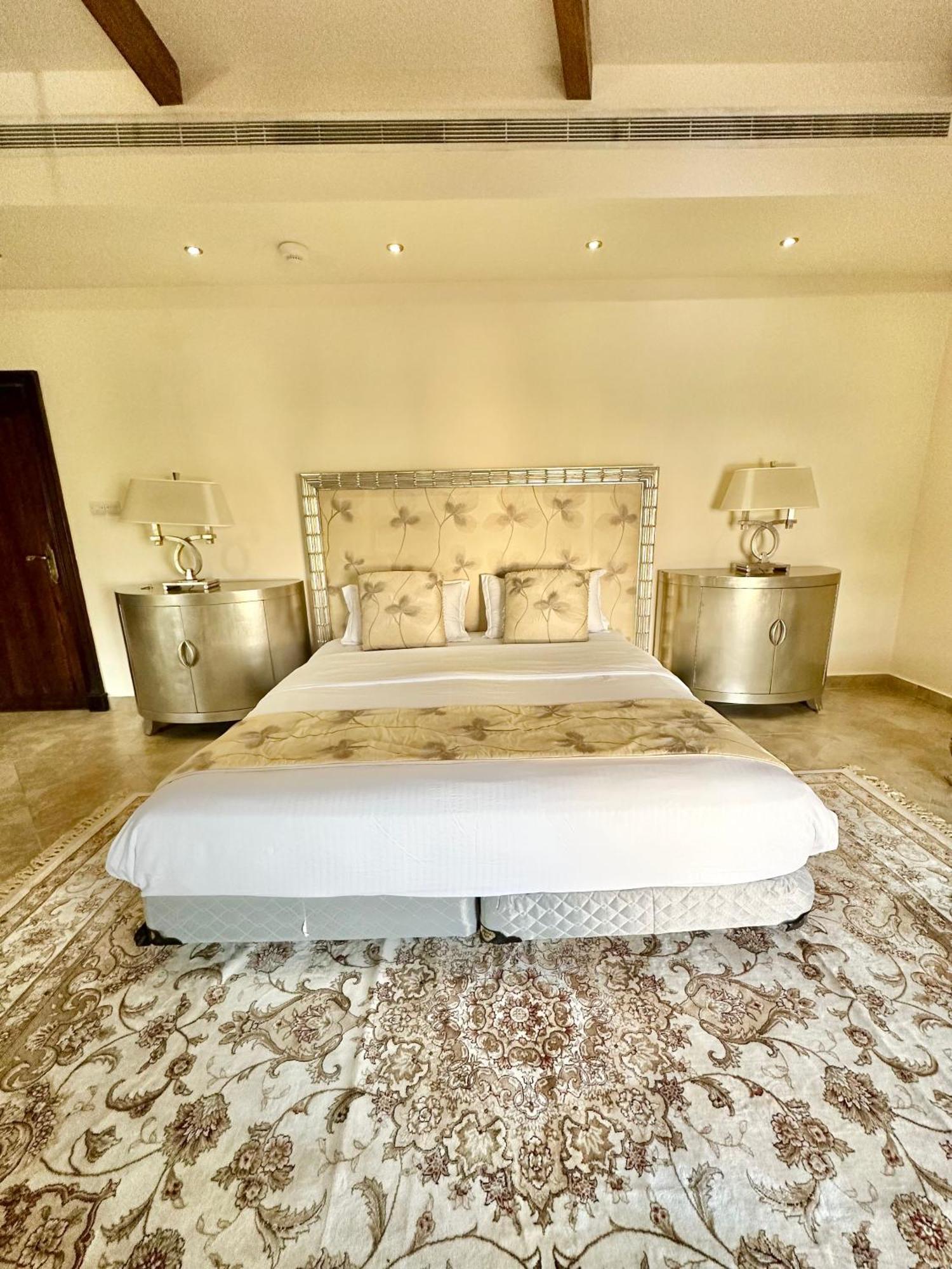 Dari Hotel Dubai Luaran gambar